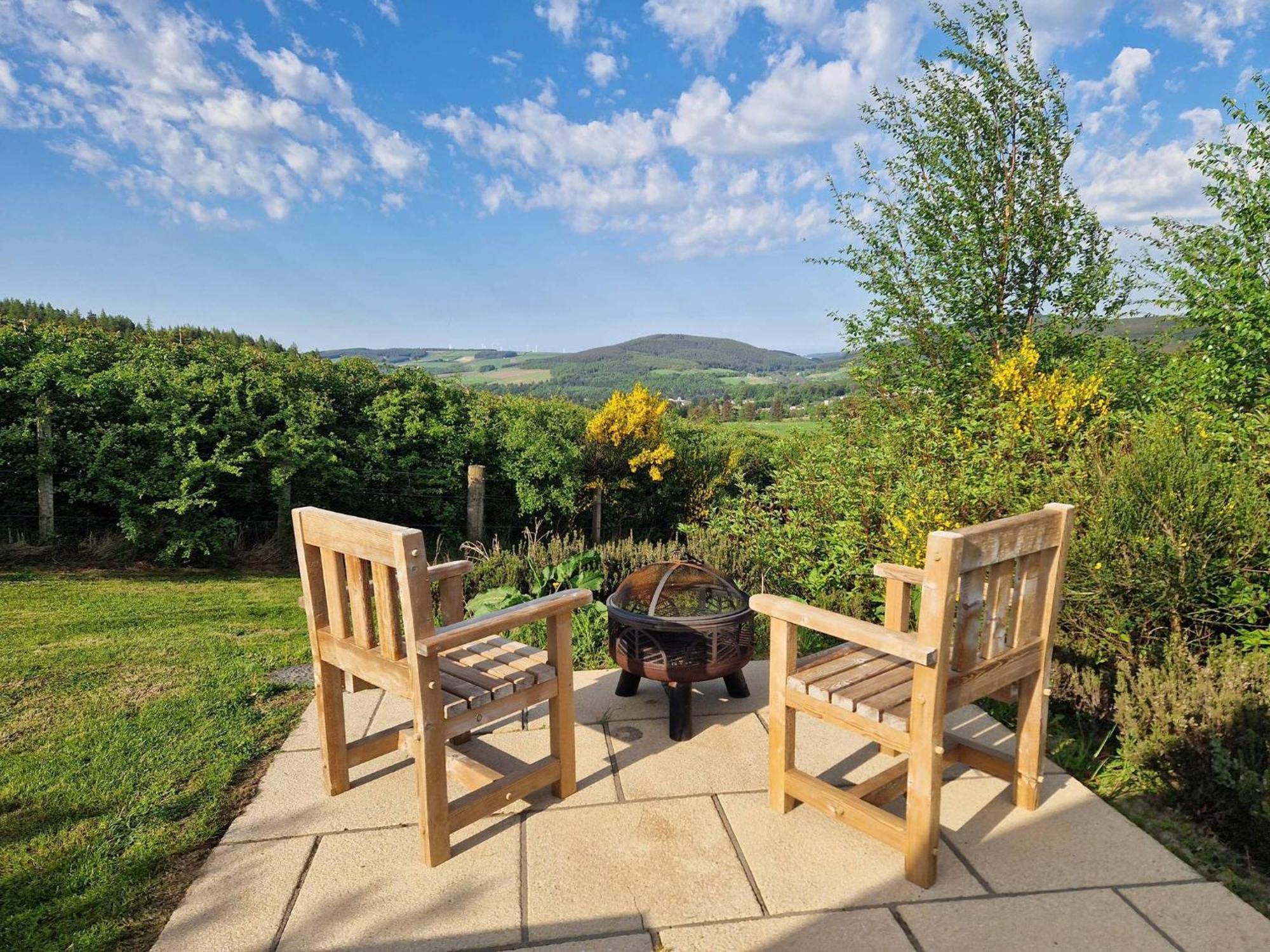 Hillside Havens Vila Dufftown Exterior foto